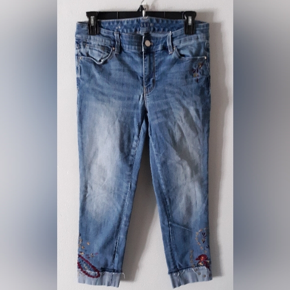 WHBM Slim Embroidered Crop Jeans - Picture 2 of 10